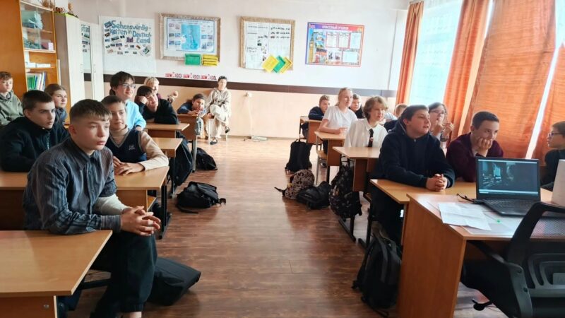 Орешковским школьникам объяснили, как не стать жертвой экстремистской пропаганды