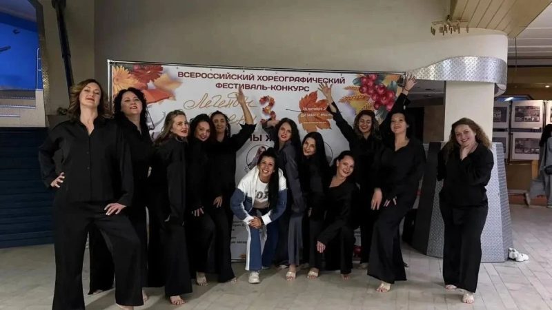 Коллектив «Леди Экшн» достойно выступил на фестивале-конкурсе «Легенды осени»