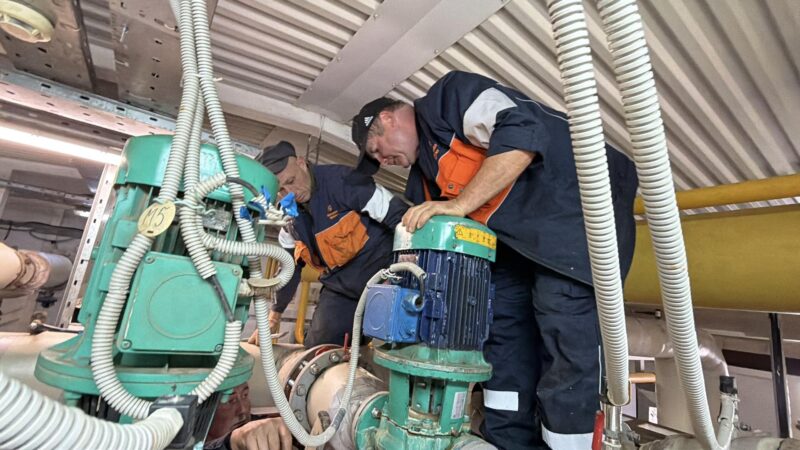 На котельной в Беляной Горе обслуживают насосы: заменили торцевое уплотнение