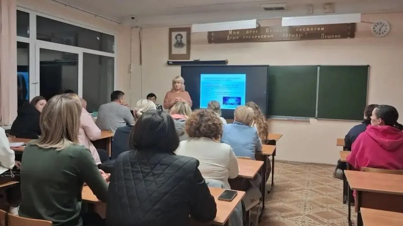 Безопасность детей в интернете: в Нестеровском лицее завершился цикл родительских собраний